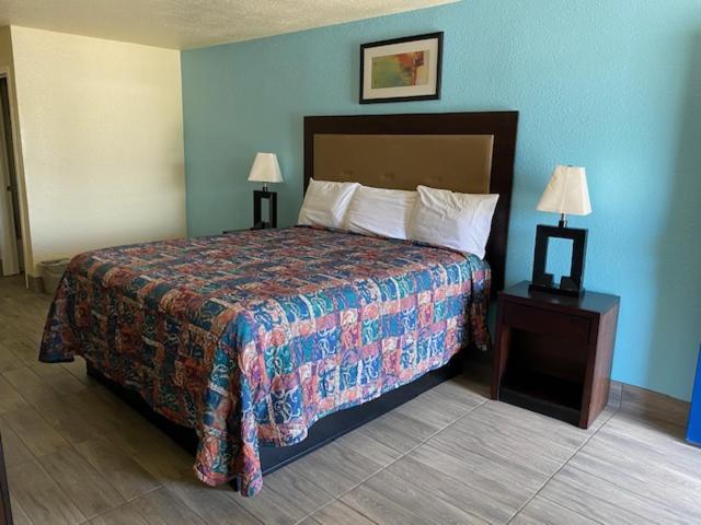 Texas Inn ซิกีน ภายนอก รูปภาพ