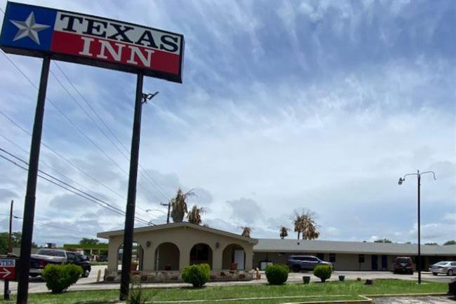 Texas Inn ซิกีน ภายนอก รูปภาพ